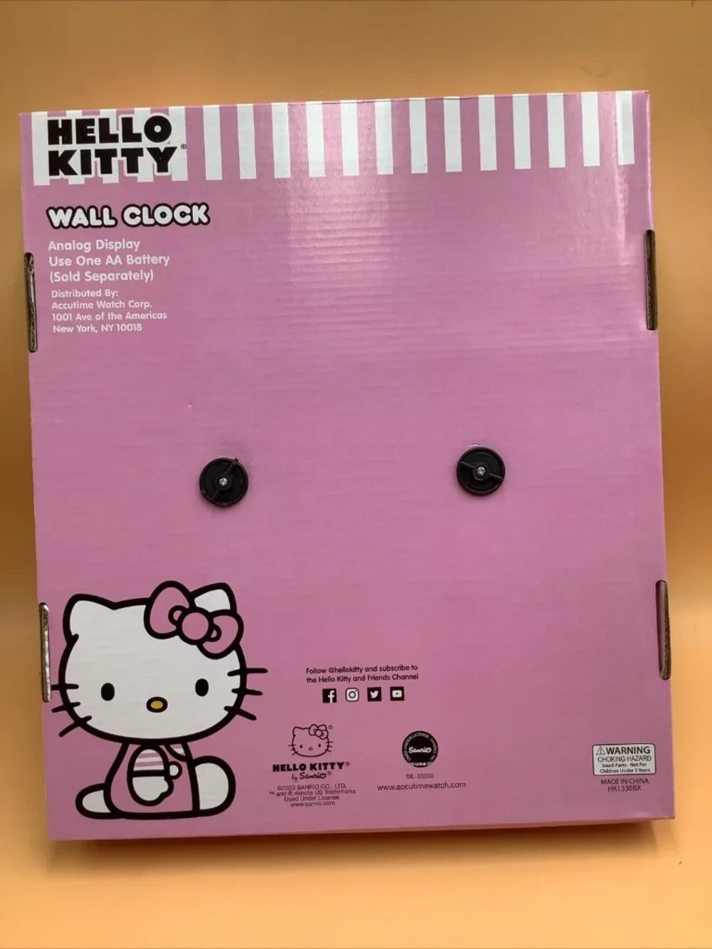 NEW Sanrio Hello Kitty Wall Clock Large Pink Analog Display Approx 12